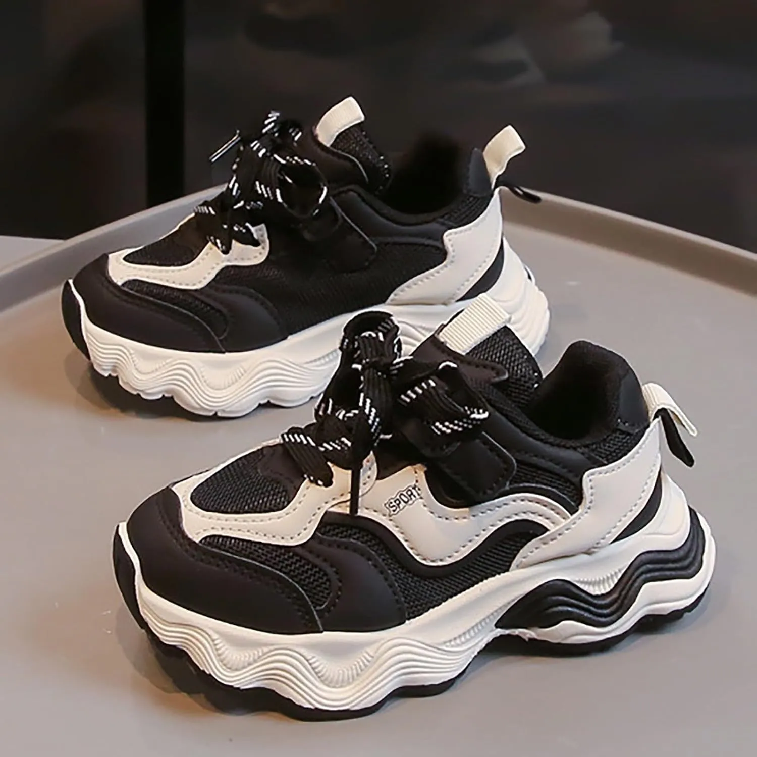 Boys Girls Tennis Shoes Kids Lightweight Breathable Sneakers Lace-up Running Athletic Shoes for Little/Big Kids
