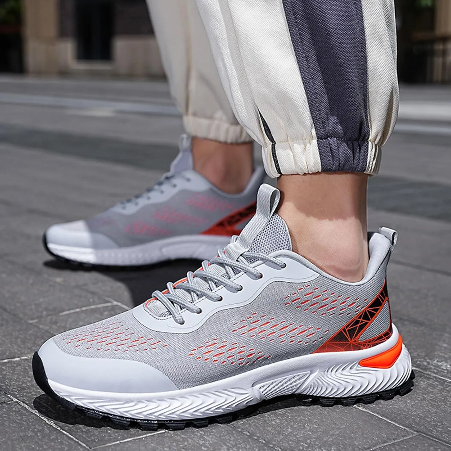 Men's Comfortable Stretch Workout Shoes Non Slip Outdoor Running Sneaker Lightweight Non Slip Sneakers for Men