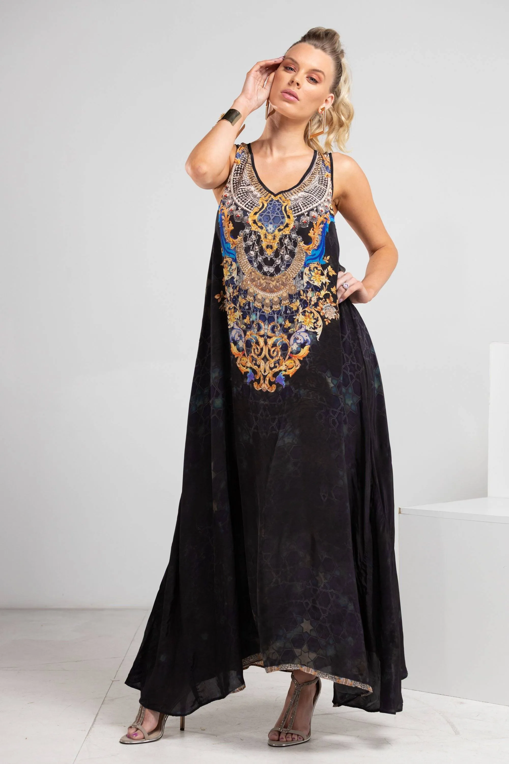 MIDNIGHT IN PARIS - SLEEVELESS MAXI DRESS