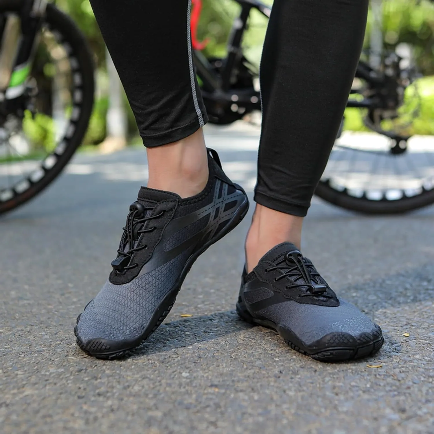 Slip on Walking Shoes Men Comfy Memory Foam Hiking Shoes Breathable Fashion Sneakers Non Slip Lace Up Arch Support Cushioning Training Gym Shoes Wide Width