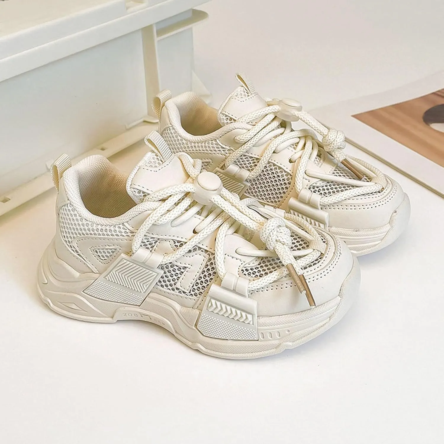 Toddler Shoes Boy Girl Sneakers Lightweight Breathable Barefoot Running Walking Shoes Toddler Tennis Shoes