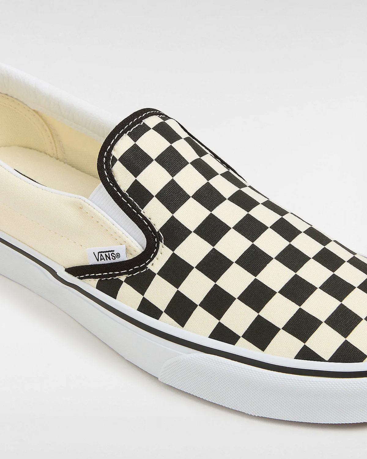 VANS Unisex Classic Slip-On Checkerboard Trainers - Black / White